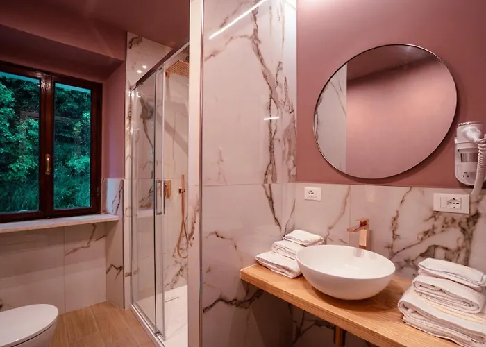 La Rosa Del Rabbi Room&breakfast Premilcuore